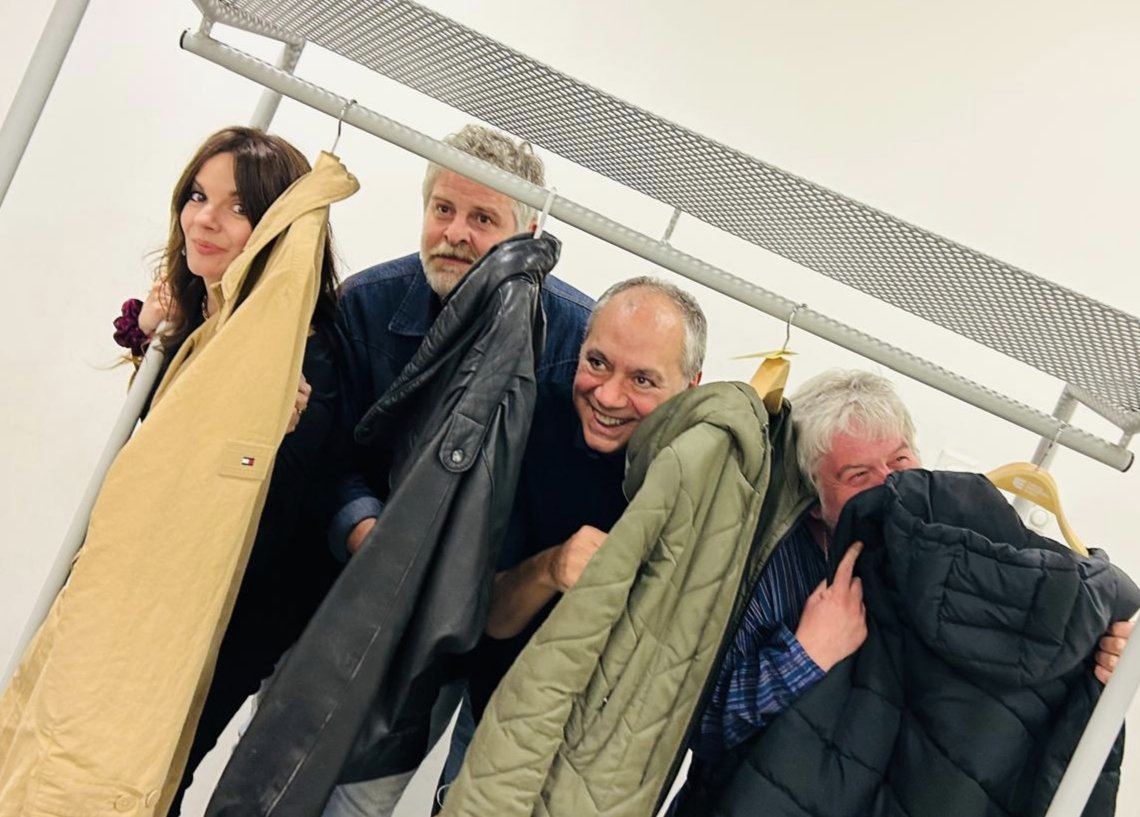 Ilustres Ignorantes tweet media