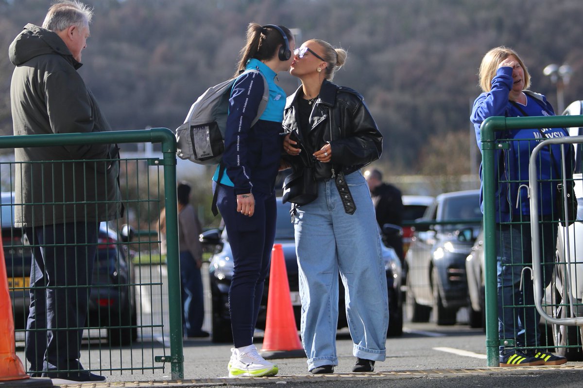 📸 Cardiff women arriving at Cardiff city stadium ready to face Wrexham in the Adrian League