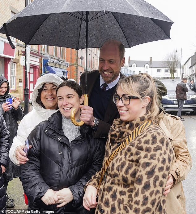 Ah my dears, the Power of Brand “William and Catherine” is unmatched in its influence over the British Public and that is exactly why: they are doing exactly what they are supposed to be doing, STRENGTHENING the Monarchy, and they do it exquisitely well😏
   It took weeks and