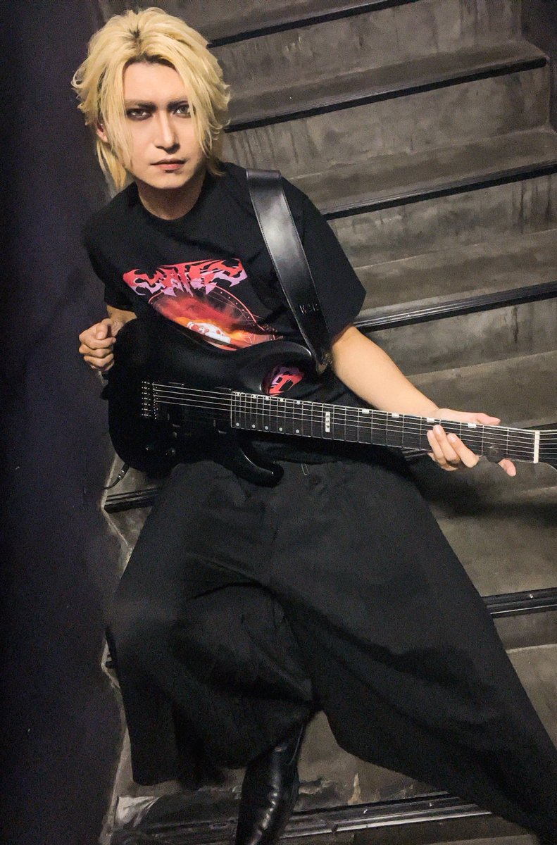 摩天楼オペラ　Tシャツ　優介サイン入り 摩天楼オペラ 優介🦆 (@YusukeHiraga) / Posts / X