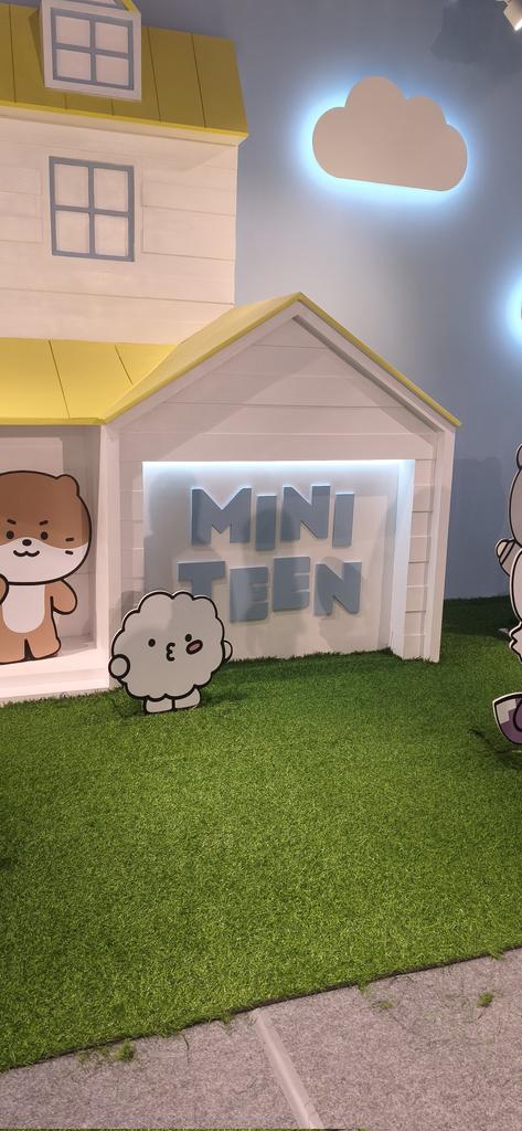 INA GO |WH KR OFF | PO MERCH HYBE GRUP LINE STORE tweet media