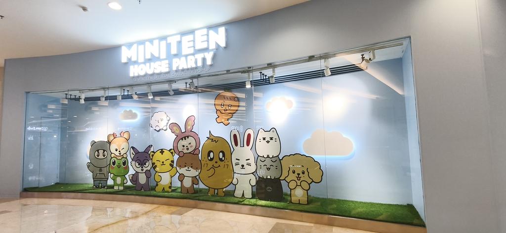 INA GO |WH KR OFF | PO MERCH HYBE GRUP LINE STORE tweet media