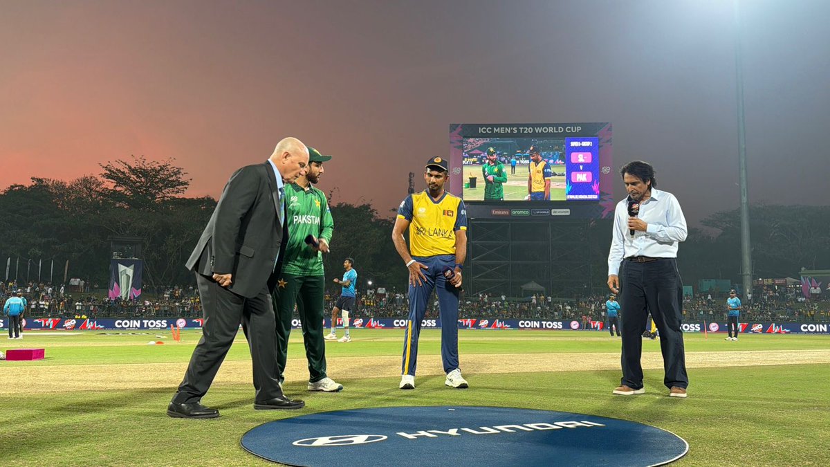 loveMiiFardeen's tweet image. These Pakistani dogs are gonna lose today..
Curses from Kashmir India
#USADogs