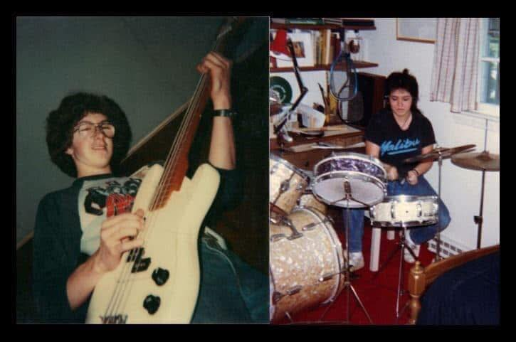 CranberryMerch2's tweet photo. WEEKEND WOW!
A long time ago, in 2 houses not far away...
Here are the very young Cranberry Merchants, long before they even knew each other... each at about 16 years old in these pics. Can you tell it was the 80’s?
#cranberrymerchants #flashback #timetravel #weekendwow #whodat https://t.co/6hOKNBsB41