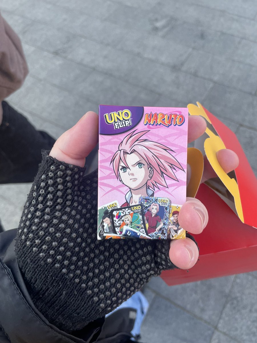 Айван tweet media