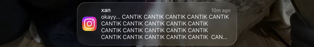 feiticeirea's tweet image. gw suka bgt energi dia #lucu