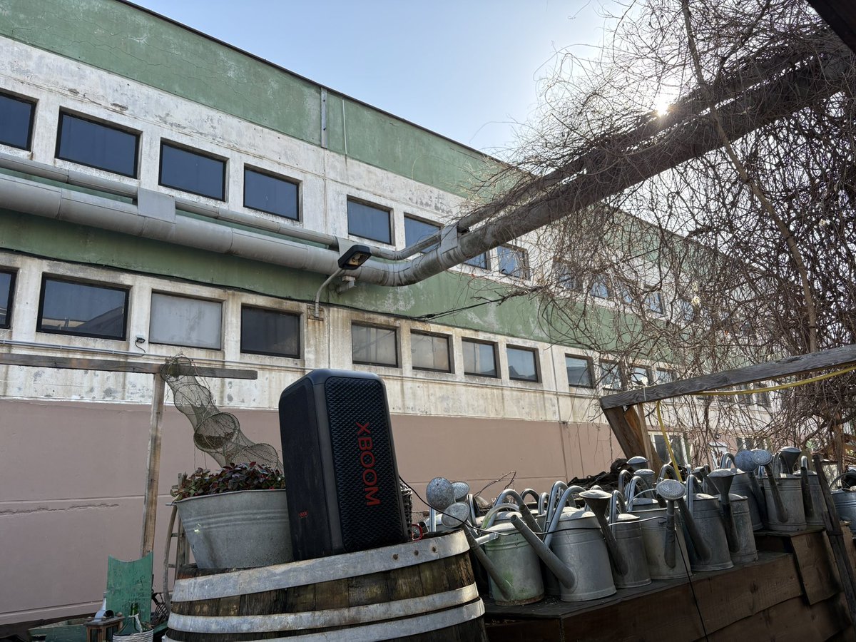 ufleku2's tweet image. Grüße vom Trödelmarkt 
Altes Heizhaus in DD 
#prost #TL