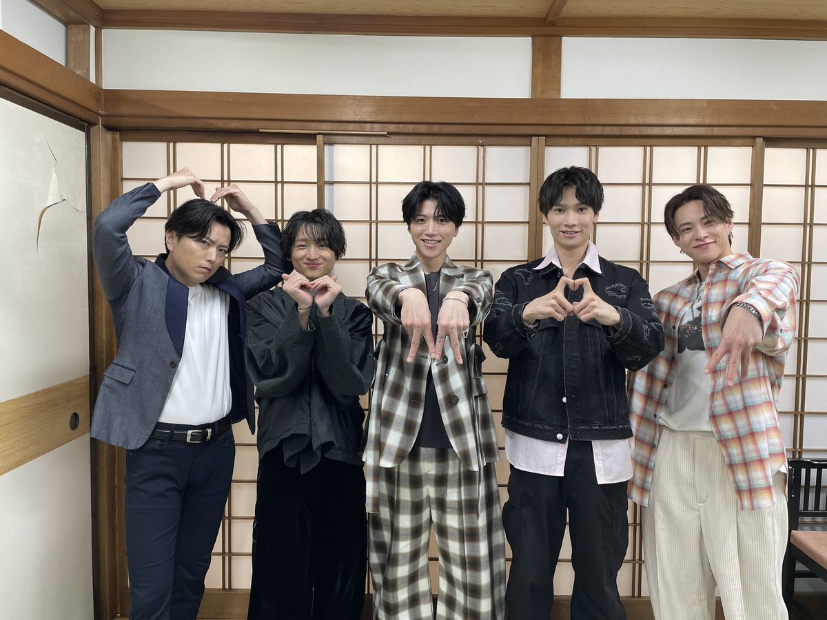 masaki04081216's tweet photo. #前野AVE2026
ご来場いただきありがとうございました！
皆さんが温かくて、緊張が一瞬で解けました😊

前野さん誘っていただきありがとうございました！
ひでさん、ひでこさん、ゆうたさん、たくやさん本番、本番裏でたくさん話していただきありがとうございます！
#前野アフバの思い出 https://t.co/KgYWwhB2i7