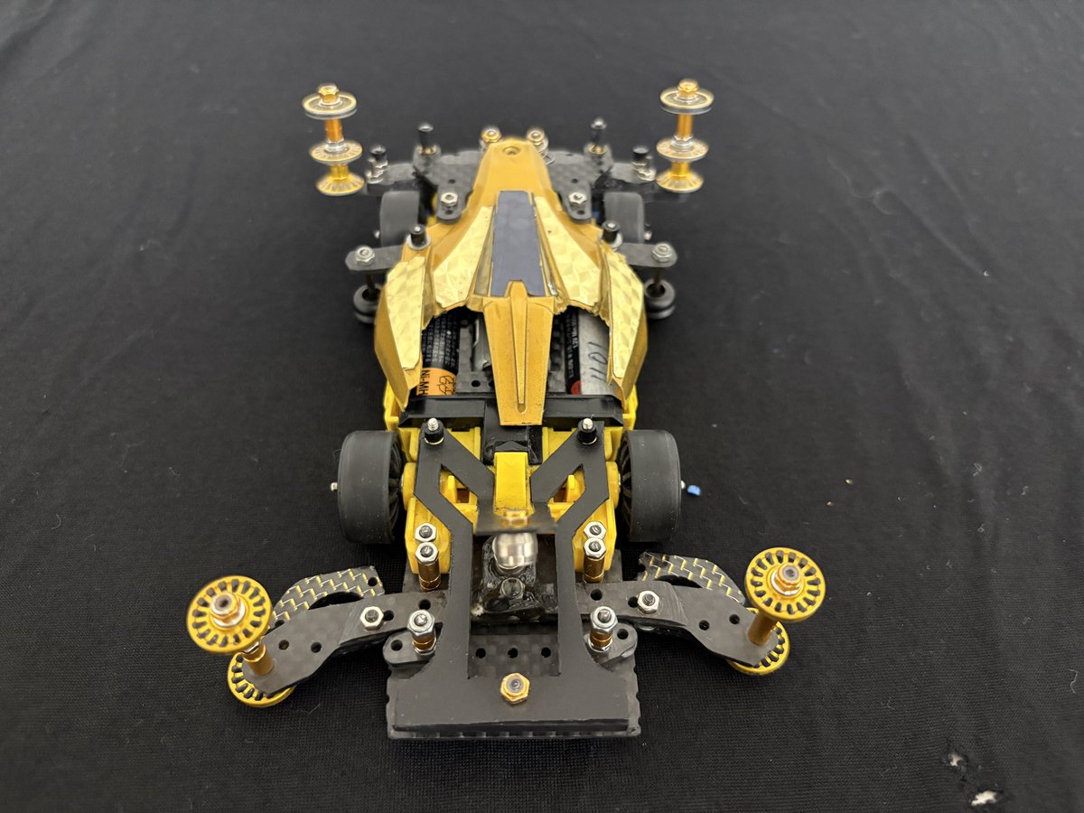 エイチ【H】 tweet media