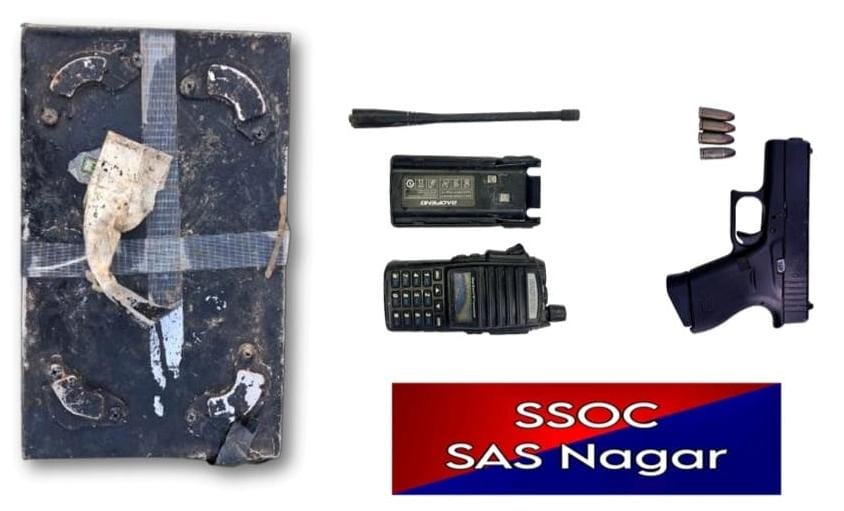 DGPPunjabPolice's tweet image. In an intelligence-led operation, State Special Operations Cell (#SSOC), SAS Nagar busts a foreign-based terror module and foils a major terror conspiracy with the recovery of one fully assembled RDX-laden #IED (approx. 2.5 kg) fitted with dual detonation mechanisms (remote &amp;amp;