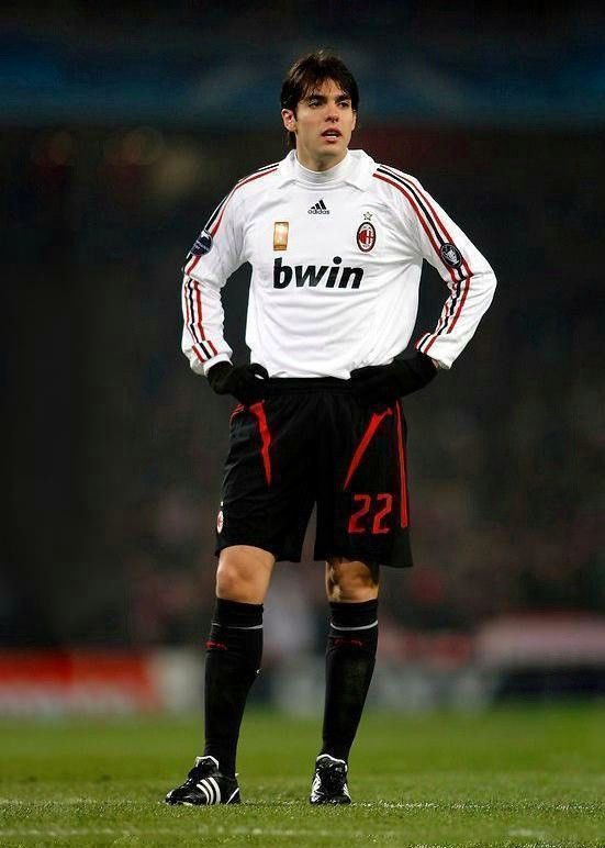 90sPlayers's tweet photo. Kaká https://t.co/2NyK7auVKA