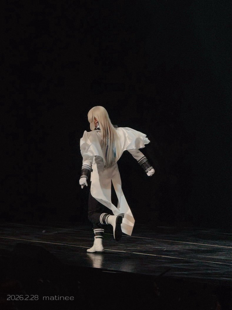 ルヰくんお誕生日おめでとうございます‼︎🎂
今日も天使すぎるヒデルヰくん✨
背中に本当に羽が生えてるように見えました🪽

#舞台キンプリ
#ブタキン
#如月ルヰ
#高田馬場ジョージ