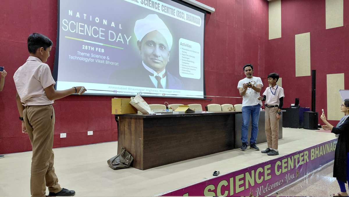 krupaba_pa67368's tweet photo. What an incredible #NationalScienceDay @RSCBhavnagar 
​From brilliant student #scienceprojects to high-energy #interactivesessions, spark of #curiosity was everywhere today. Seeing young minds dive into #handsonactivities reminds us that the #future of #innovation is bright https://t.co/IqGKT2VIWl