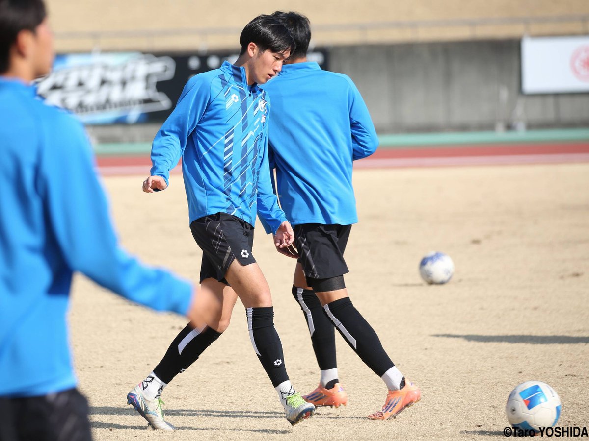 MF小澤丈(青森山田)がU-17日本高校選抜の主将に。自発性を求め、試合