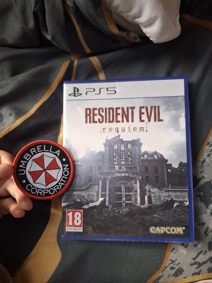 Me llegó ayer cierta cosita 🤭
#residentevil9requiem