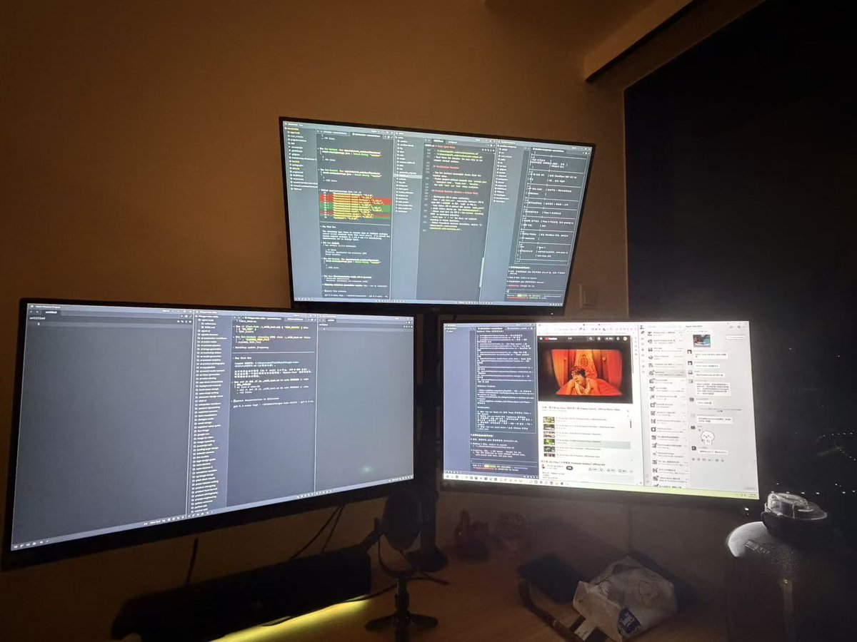 Technically, we can run six to seven projects at the same time and have one for WeChat, have one for YouTube, and have a browser for front end testing! 

But if you scale down your CLI, then you can run 14 to 16 projects. But the point is you need to plan all the project first,