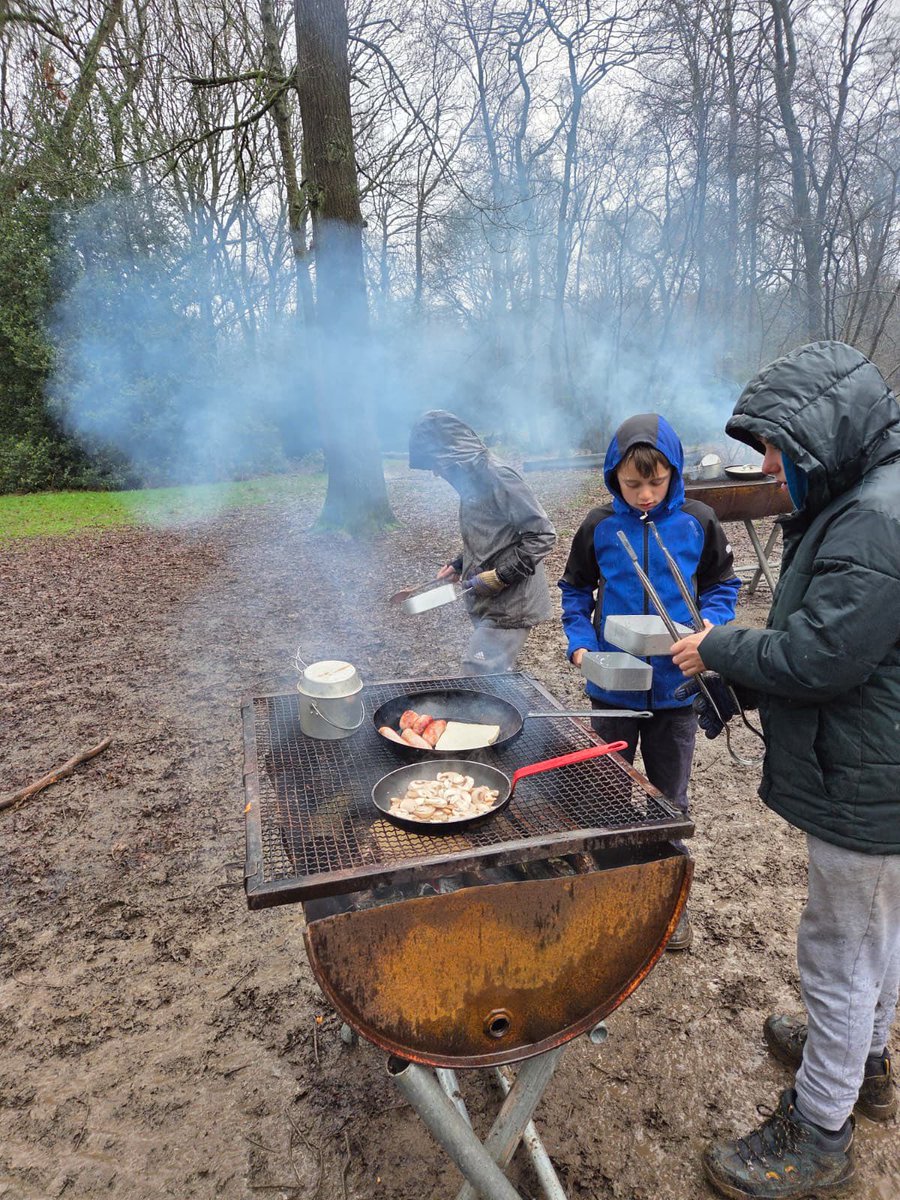 East Goscote Scouts tweet media