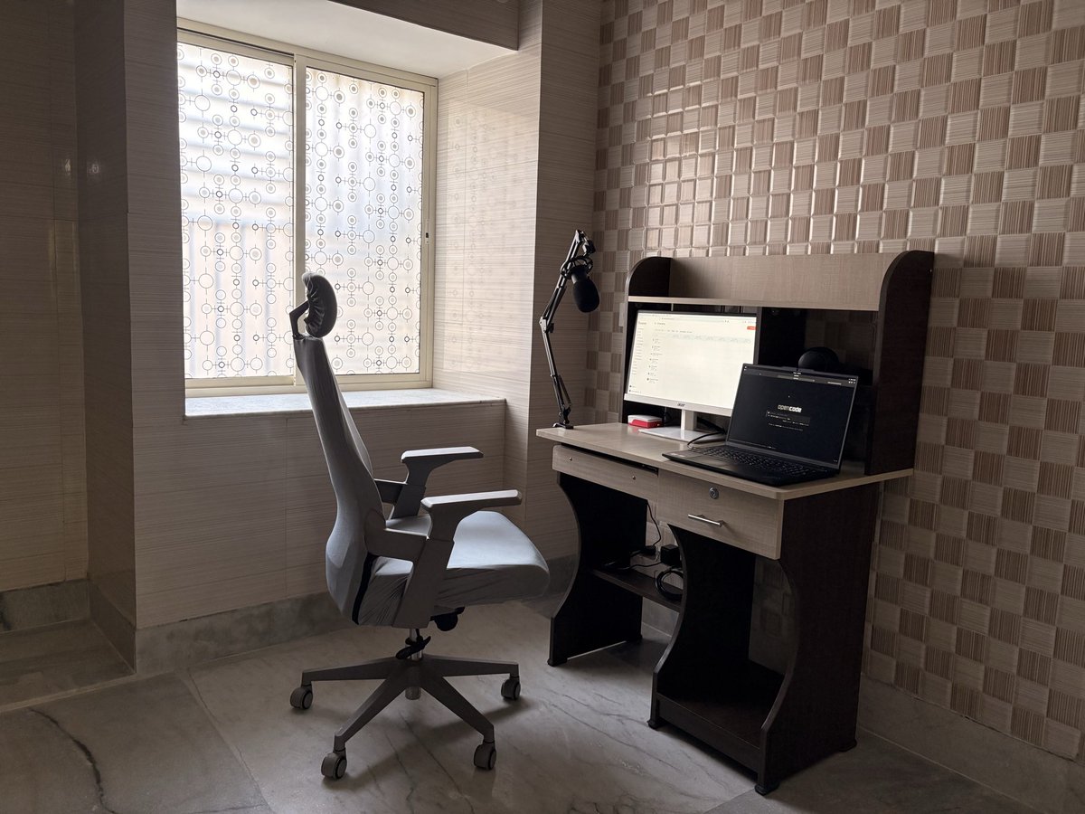 subhoghosh_'s tweet photo. after much blood and sweat, i finally have an office https://t.co/3JoEJkRnXq