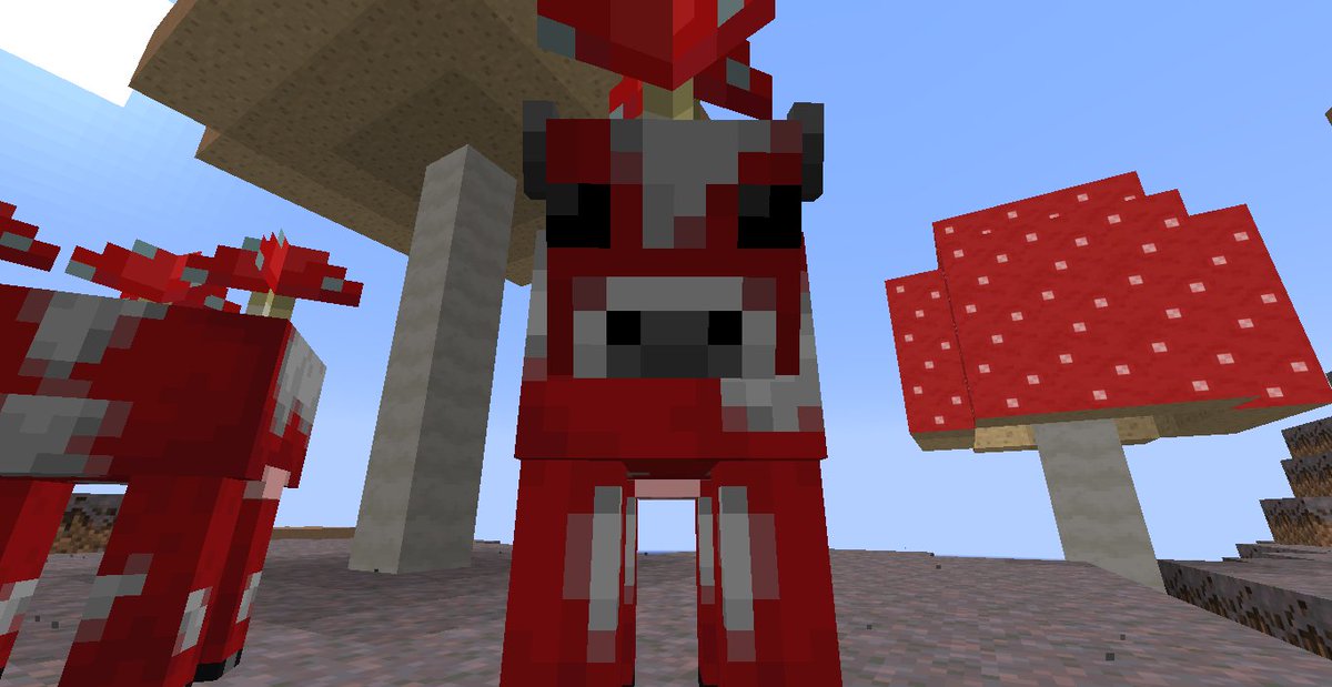 Meru0604_DN's tweet photo. マイクラを遊び始めて1年と3か月…初めての場所に辿り着きましたΣ(ﾟДﾟ)頭にキノコ生えてる牛に出会った。　　#マイクラ https://t.co/VmpDxhW1qB