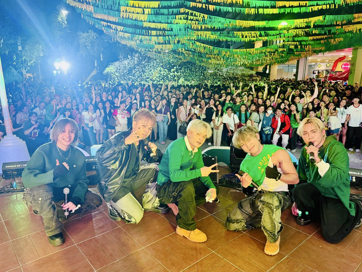 Happy 50 Years Olivarez College Paranaque Grabe ang energy nyo! You guys understood the assignment. Thank you DOMO DOMO for having us 💚

#NEO_PH
#DomoDomoNEO
#ReadyGlow 
<a href="/celebstudioph/">Celebrity Studio</a>