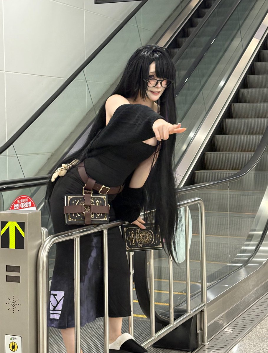 미니 MINi tweet media