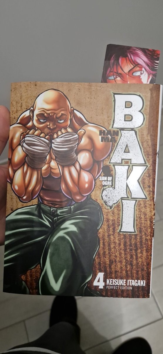 Nic01903's tweet photo. Ce tome là c'est quand même une masterclass.
Oliva contre Guevaru , Oliva qui nous parle de ces muscles capable de raser un pays et derrière Baki qui confronte Oliva ...

J'ai rarement vu un enchaînement aussi bon https://t.co/ZAGvW1MYP1