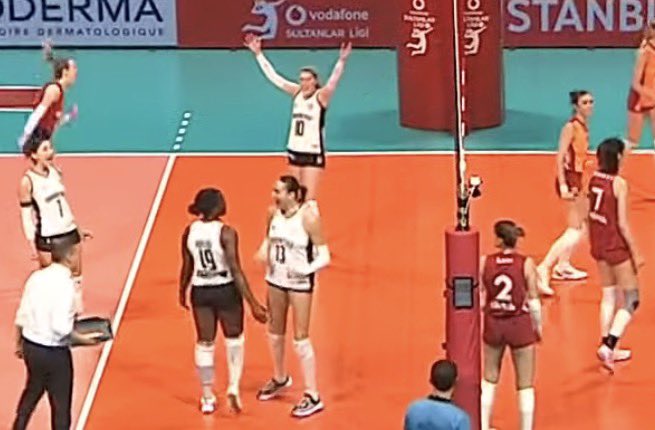 şevval🇪🇸🇧🇷🇲🇰🇧🇦 tweet media