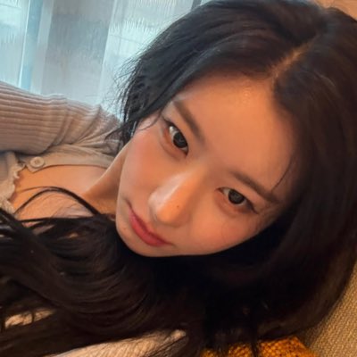 ariel:3 lee's gf | will see young multi tweet media