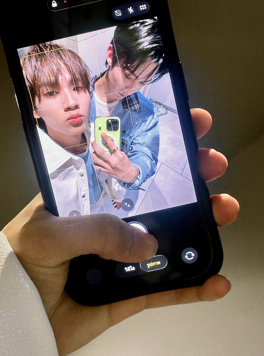 ขอบคุณทุกคนมากนะครับที่มาหาพวกเรากันวันนี้ เยิฟฟๆน้า มาเจอกันใหม่ด้วยน้าา~

#EffaclarxDMD