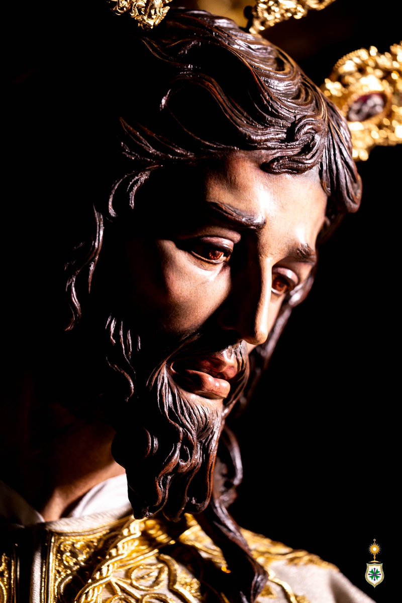 Soberano de Triana.
<a href="/HdadSanGonzalo/">Hermandad de San Gonzalo</a> <a href="/GnzAlvarez/">Gonzalo Álvarez</a>