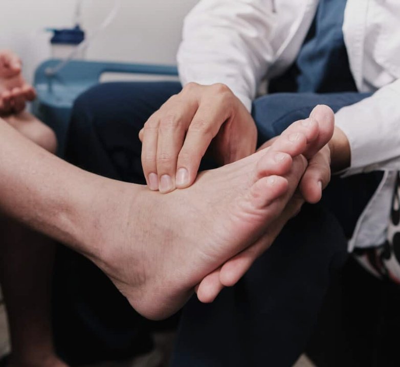 The Mar-A-Lago doctor confirming Barron Trump has hereditary bonespurs.