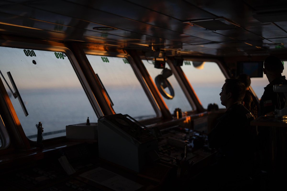 El Presidente de la República, Gabriel Boric Font, se dirige rumbo al Archipiélago de Juan Fernández a bordo del Buque Aquiles de la Armada de Chile, donde dará inicio al año escolar en la nueva Escuela Robinson Crusoe, lanzará el Plan de Vacunación e Inmunización 2026 y