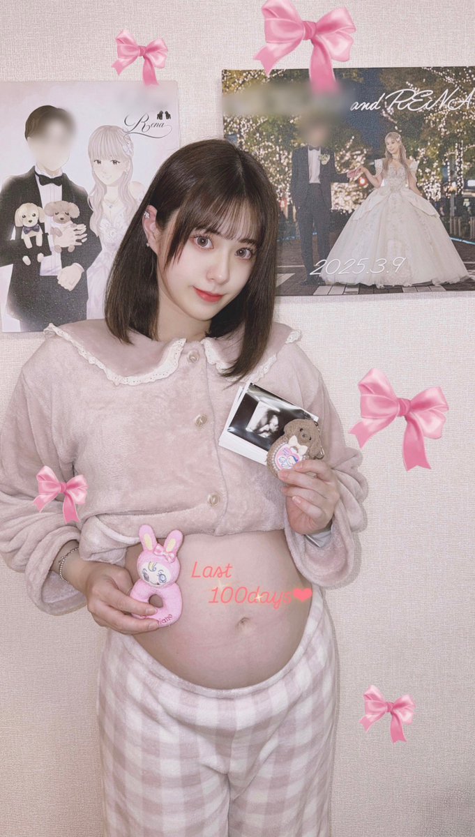 Instagramの方で報告したけど
女の子のままになります𓂃🎀𓈒𓏸
みんなの予想当たってたかな(｡ᵕᴗᵕ｡)？
last100daysの時のお写真なんだけど
今はもっとお腹ぽんぽこりんですっ👶🏻ྀི