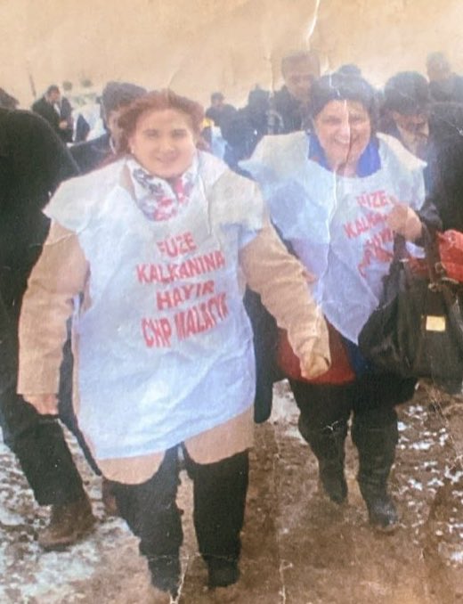 Kürecik üssü kapatılsın diye Kürecikte yağmur çamur demeden yürüme sebebimiz bugünler içindi.
#SavasaHayır 
Yurtta Sulh Cihanda Sulh