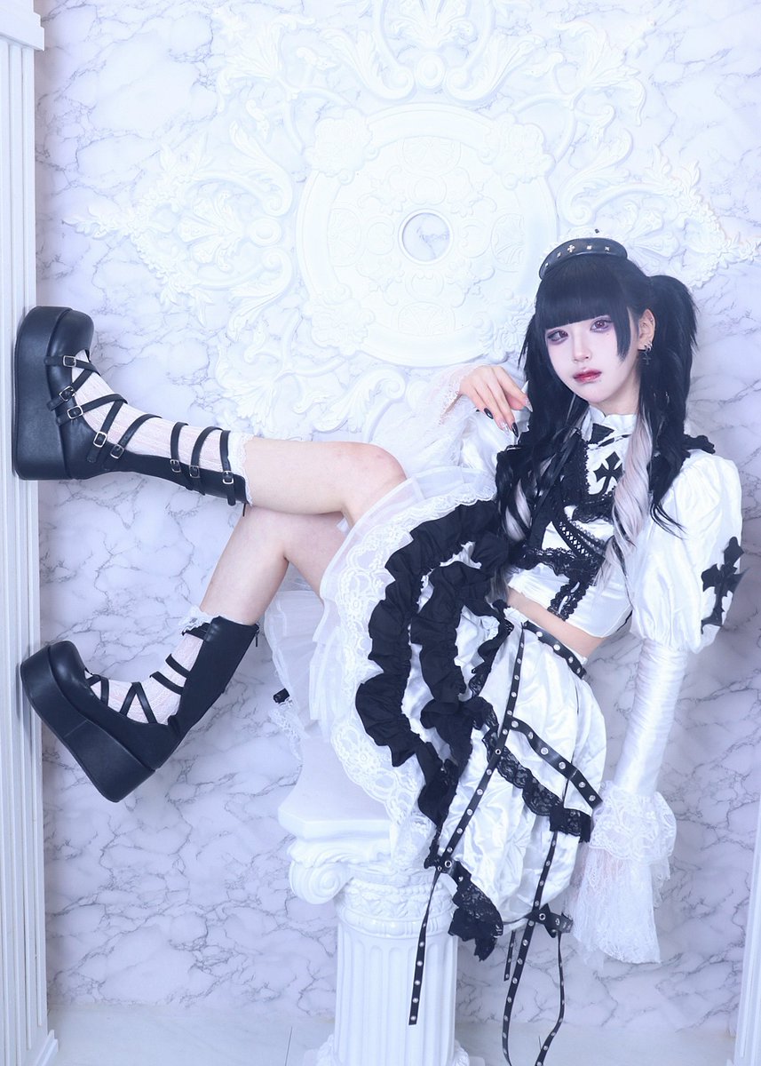 𝓥𝓮𝓻𝓸𝓷𝓲𝓪 tweet media