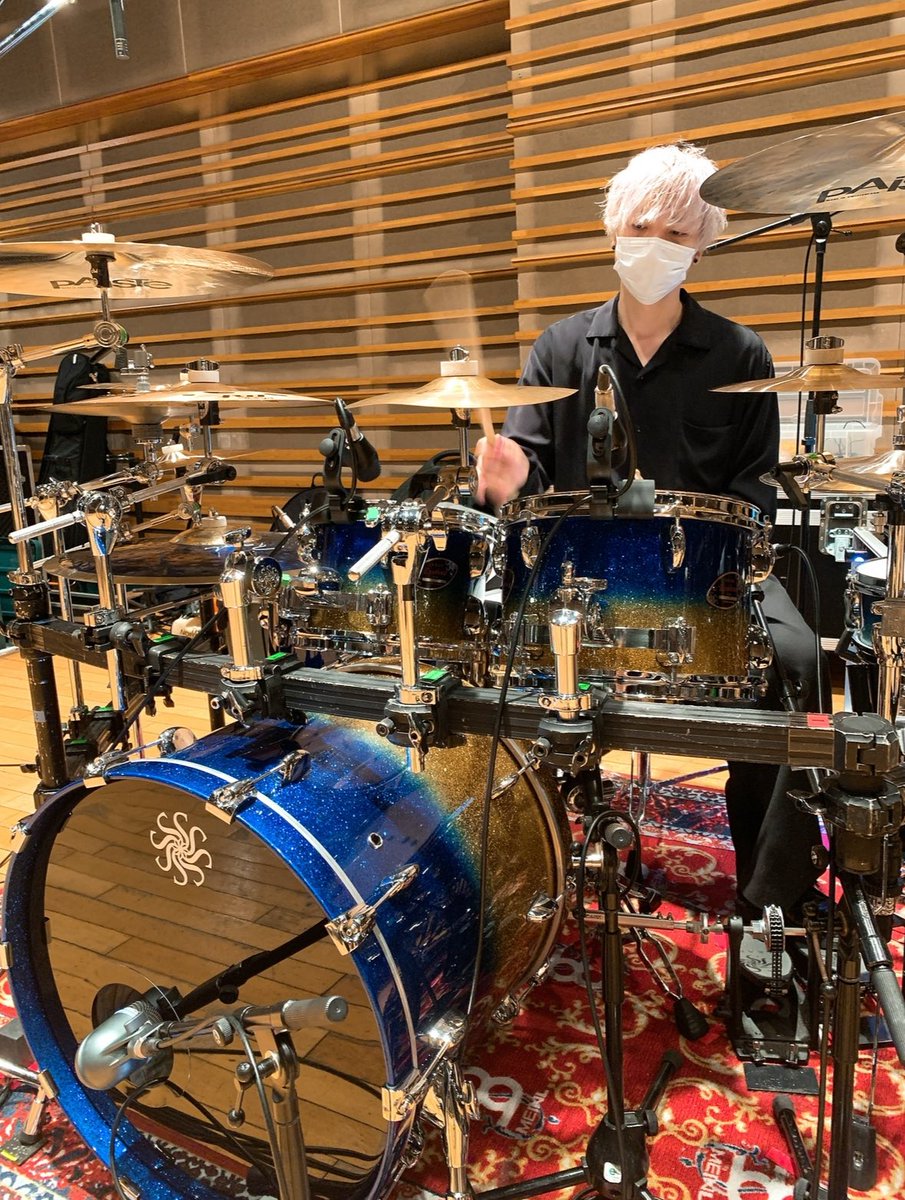 ドラマー的にはドラム人口が少ないためメンバーがたまに叩いてるだけで