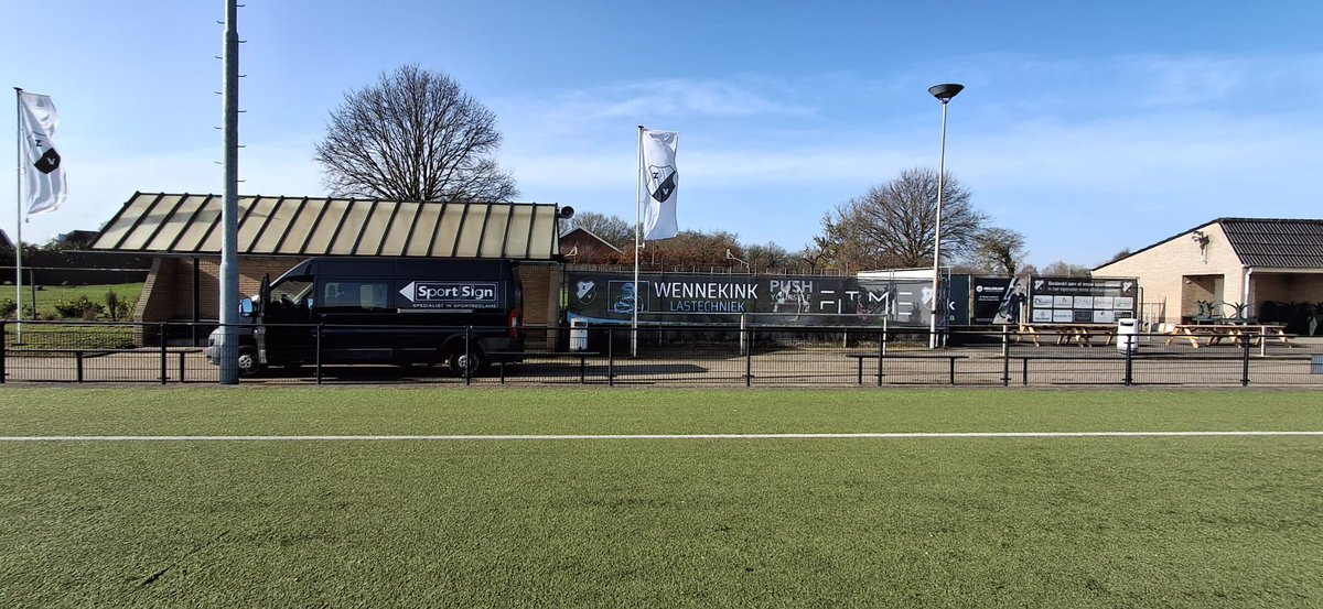 Sport&sign tweet media