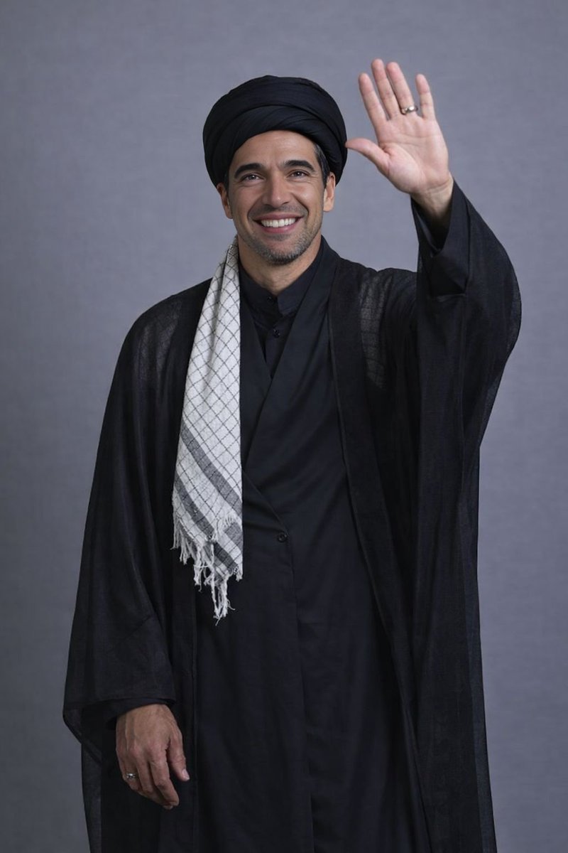 Mr. President <a href="/realDonaldTrump/">Donald J. Trump</a> this is the actual disguise of Ayatollah Abeli Khamenei, Supreme Leader of Iran

Catch this ditactor in Avenida Marquês de São Vicente, 2650, Água Branca, São Paulo (Brazil)