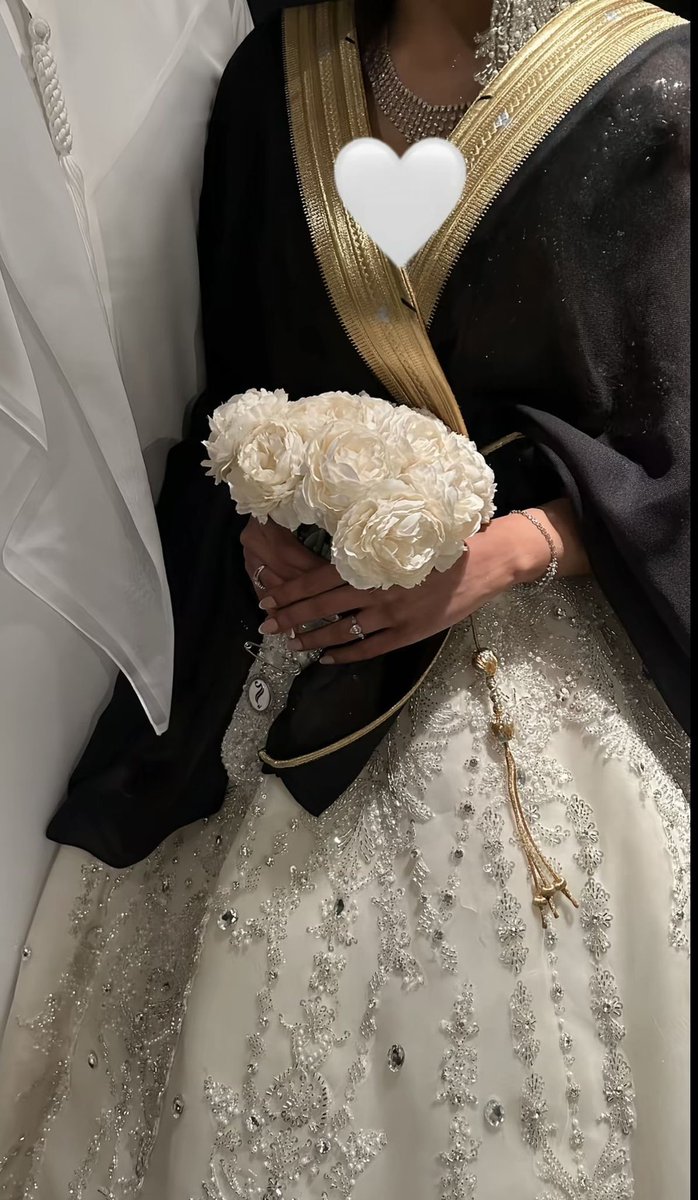 ljur_'s tweet photo. طيب انتظرو شوي 
باقي ابي اسوي كذا
😢😢😢😢
❤️❤️❤️❤️ https://t.co/QjD5YmrGbx