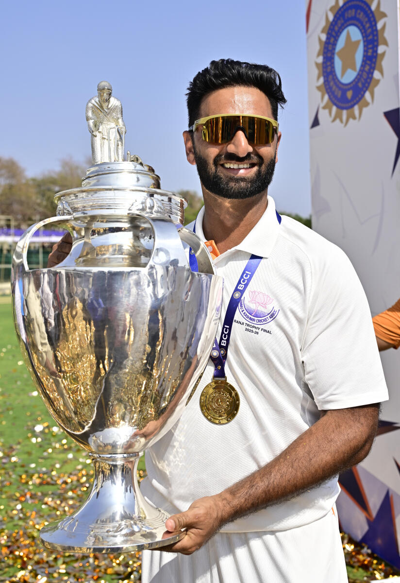 sportstarweb's tweet photo. For long, Jammu & Kashmir was merely a distant outpost in India’s cricketing map.

On Saturday at the KSCA Rajnagar Stadium in Hubballi, it moved to the front and centre by winning its maiden Ranji Trophy crown after overcoming eight-time titlist Karnataka.

The match was drawn and J & K was adjudged the champion after having secured a humongous 291-run first-innings lead.

@sudunarayan writes: https://t.co/7lF5yQAs3d

📷 @photomurali1