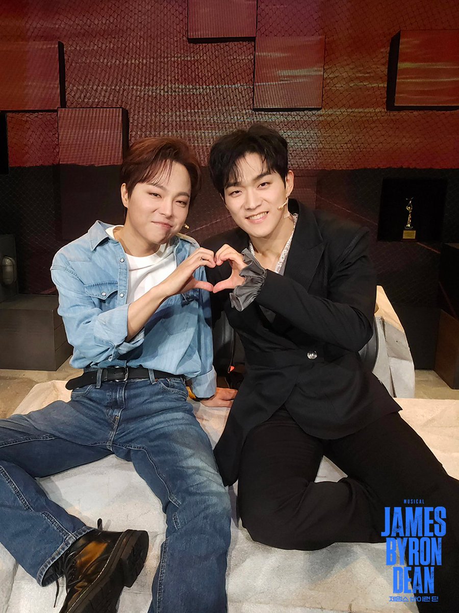 뮤지컬 제임스 바이런 딘 tweet media