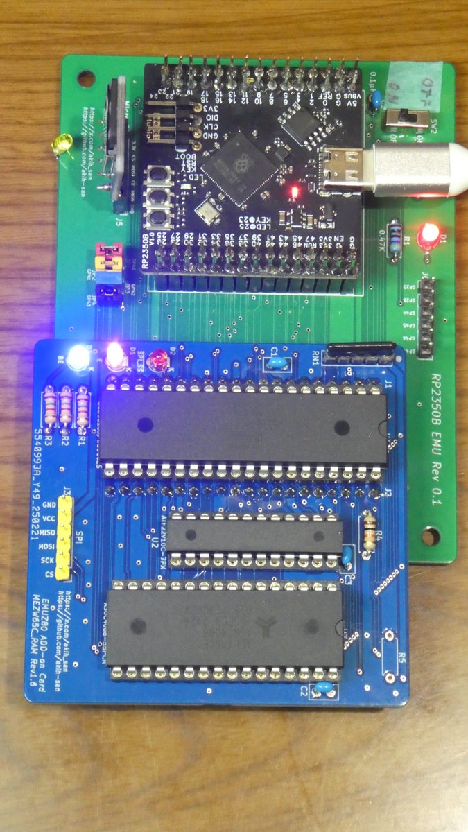 akih_san's tweet photo. #RP2350B #MEZW65C_RAM
w65c816が動くようになりました。
ネイティブ、エミュレーション、どちらのモードでも大丈夫そうです。
ネイティブ用のユニバーサルモニタを動かすと512Kメモリ全てをダンプで見ることが出来ます。😆
ただ、10MHzだとリセットがうまくかからない時があり、リセットシーケンスに課題がありそうです。
写真で真ん中のLEDが光っていて、ネイティブモード実行中が分かります。😁