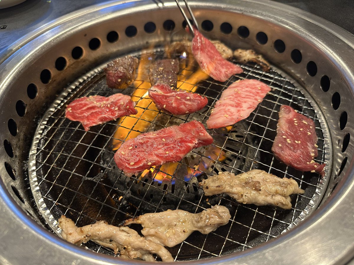 焼き肉食べました！！