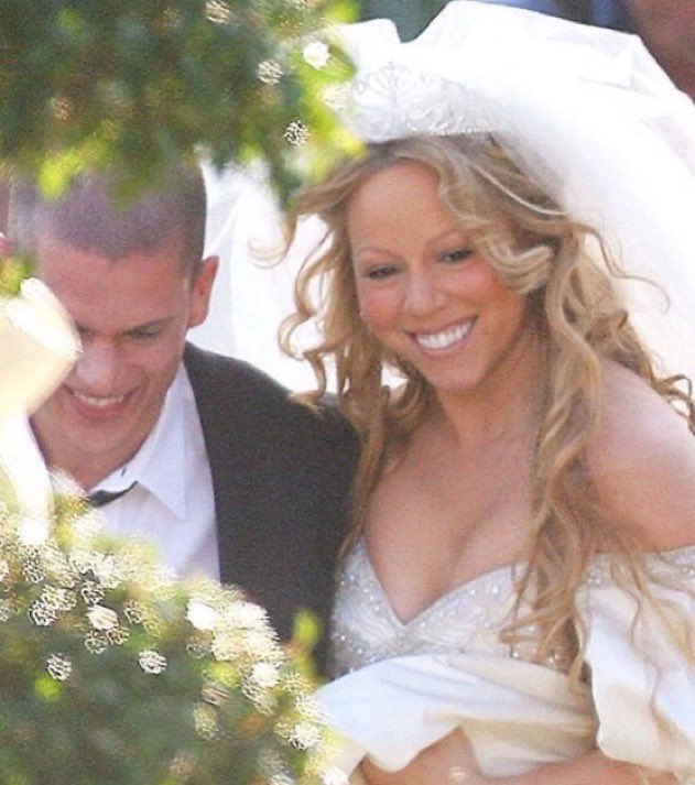 rare photos of Mariah carey &amp; wentworth miller in 2005 on the set of ‘we belong together’

Before he came out as gay.