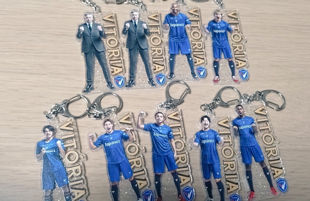 ∞Sa∞ tweet media