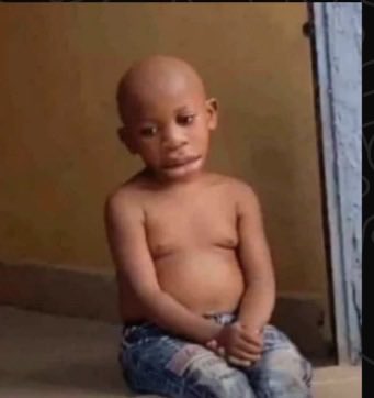 Went for tooth extraction on Wednesday.
Injection done. Mouth completely numb.
Tell me why the light went off in the middle of everything???

In a big hospital 😭
We had to wait for them to put on the generator.
Nigeria will humble you.
Tooor, Tinubu for 2027 o😭🤣