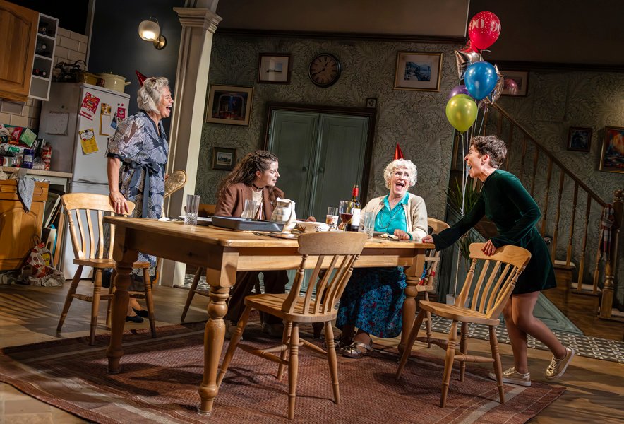 VIEWdigital tweet media