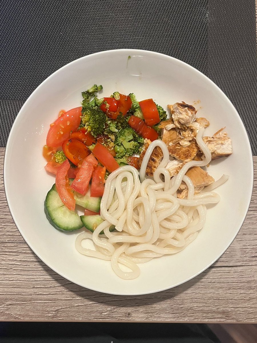 mango_marina123's tweet photo. 𝒐𝒎𝒂𝒅!(˶˃ ᵕ ˂˶)  
todays meal~
roughly  450 kcal(っ-ᯅ-ς)
#edtwt #ed #omad https://t.co/L4kyB7N4MG
