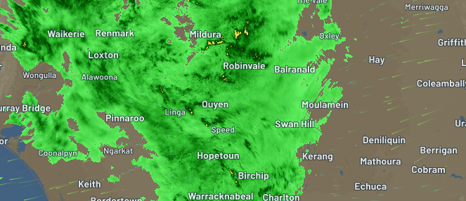 MalleeWeather's tweet photo. Current radar across the Mallee we certainly hope you are getting some good rain as we speak. https://t.co/4vxtwqlnwL