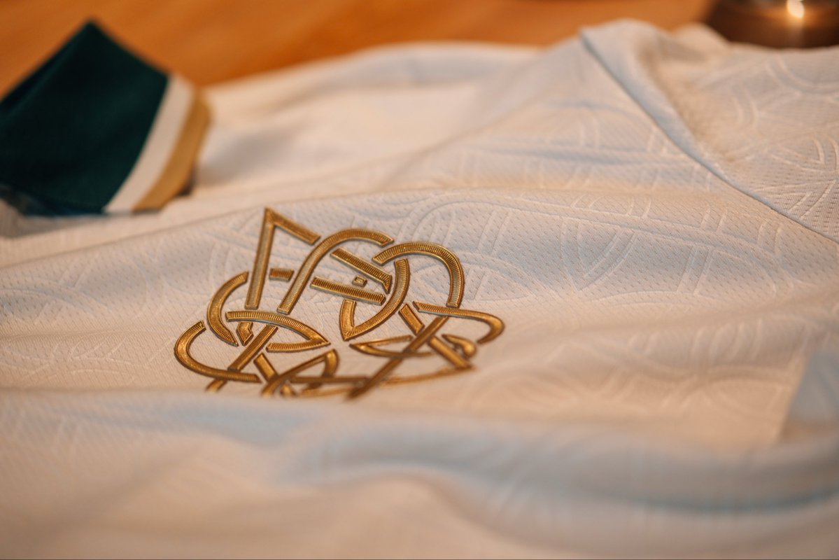 Boss morning at the new kit launch. Great gear ☘️